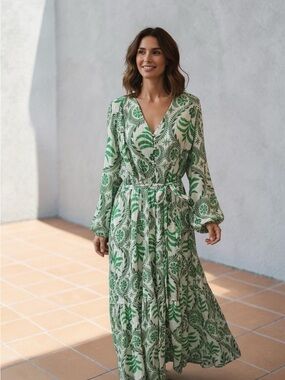 Maxi Dress H&M Green and White Printed  Botanical print